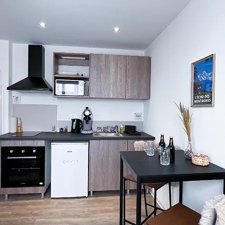 La Mascotte Apartment *