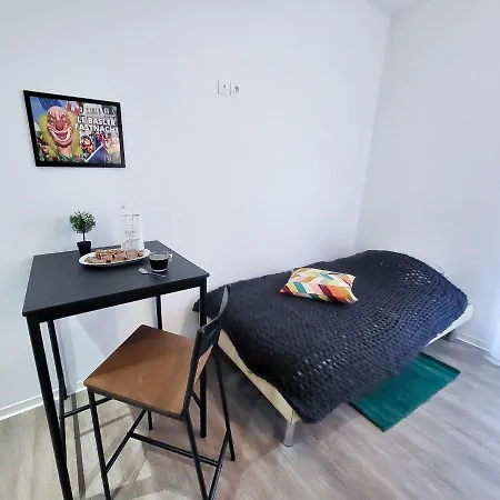 La Mascotte Apartment *